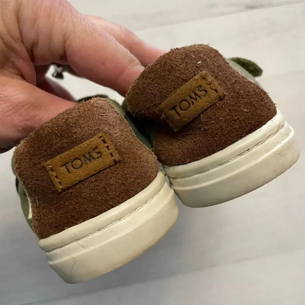TOMS baby‎ shoes toddler 4
